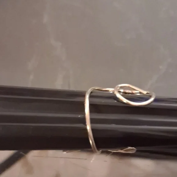 GOLD STAR RING - Picture 3 of 5